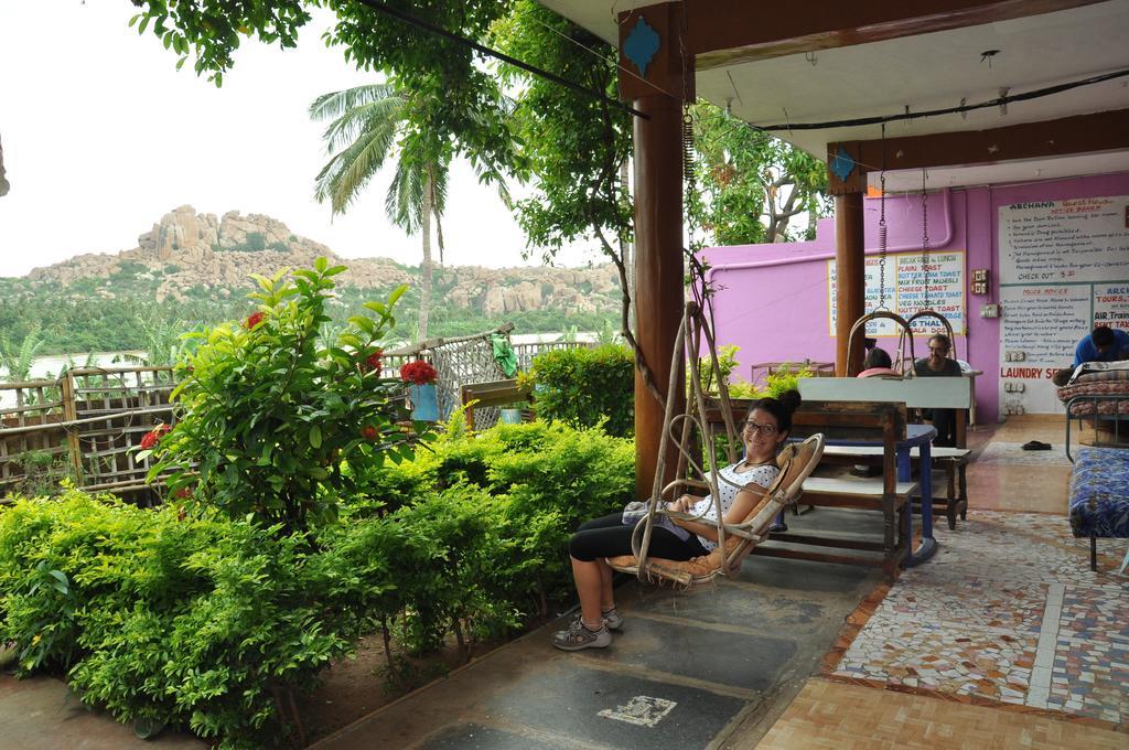Archana Guest House River View Hampi Exteriör bild